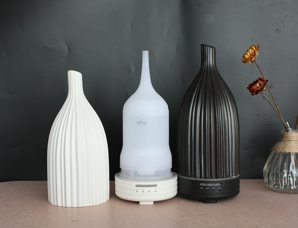 Hot Selling 120ml Elegant Home Quiet Oil Diffuser Ceramic Aroma Scented Fragrance Diffuser Ultrasonic Ceramic Aroma Diffuser