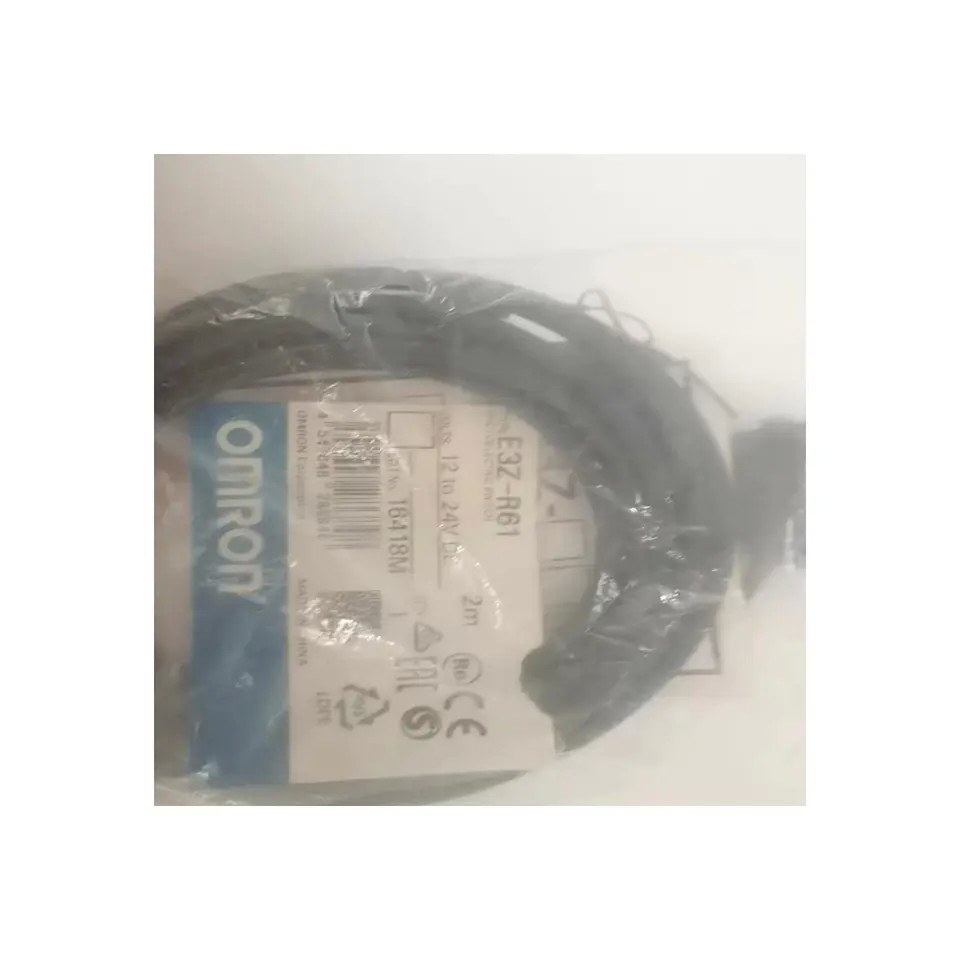 FZ5-800 Omron Programmable Controller with Relay Outputs