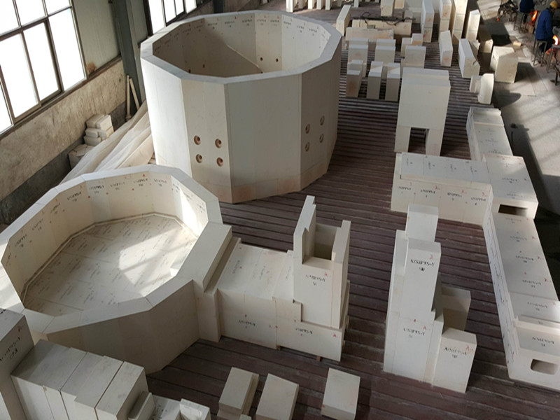 Refractory High Temperature AZS Ramming Mass with Bulk Density 3.8-4.1g/cm3 Lower