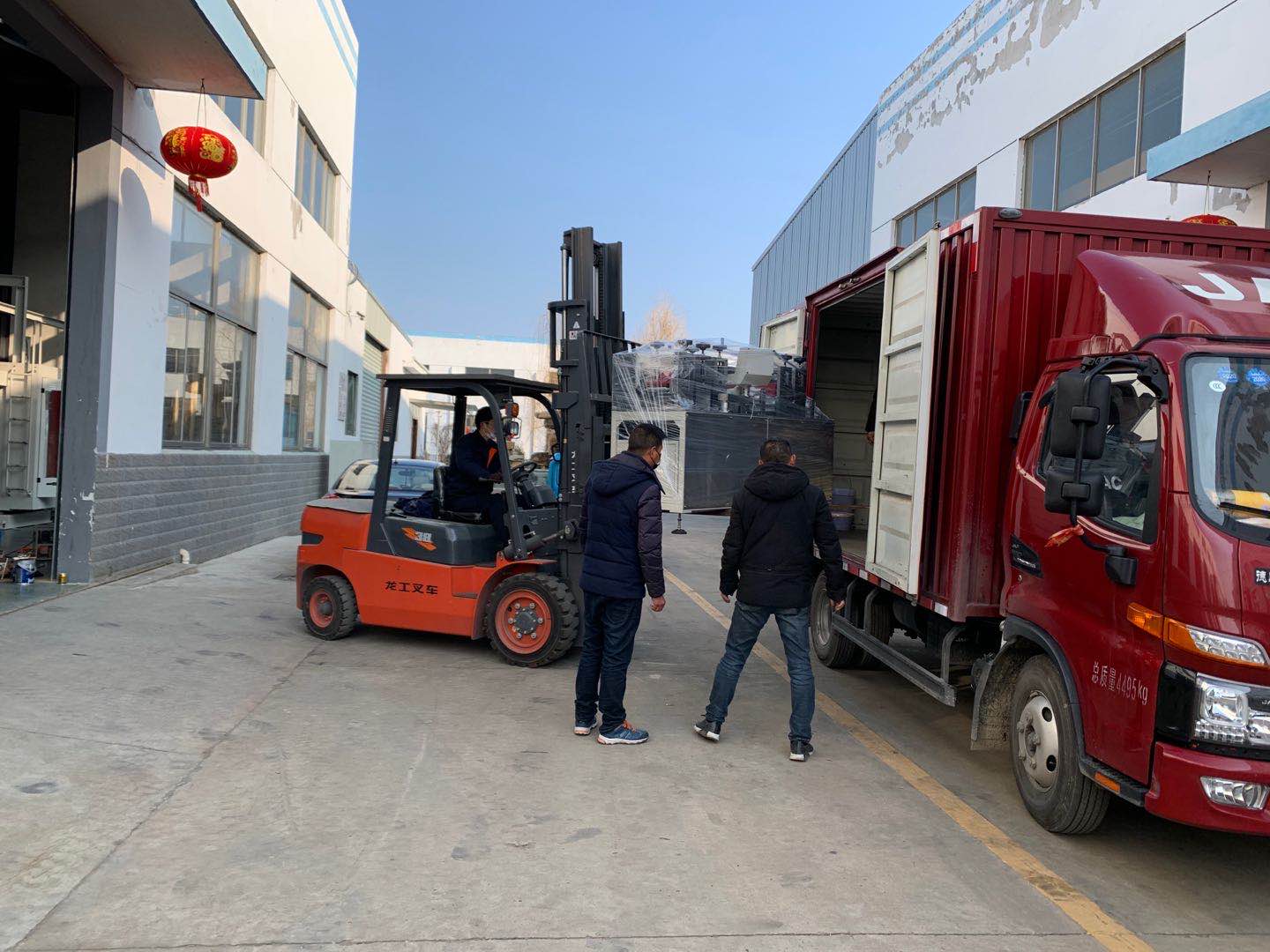 Video Technical Support Electric Heating Glue Abrasive Paper Laminating Bonding Machine