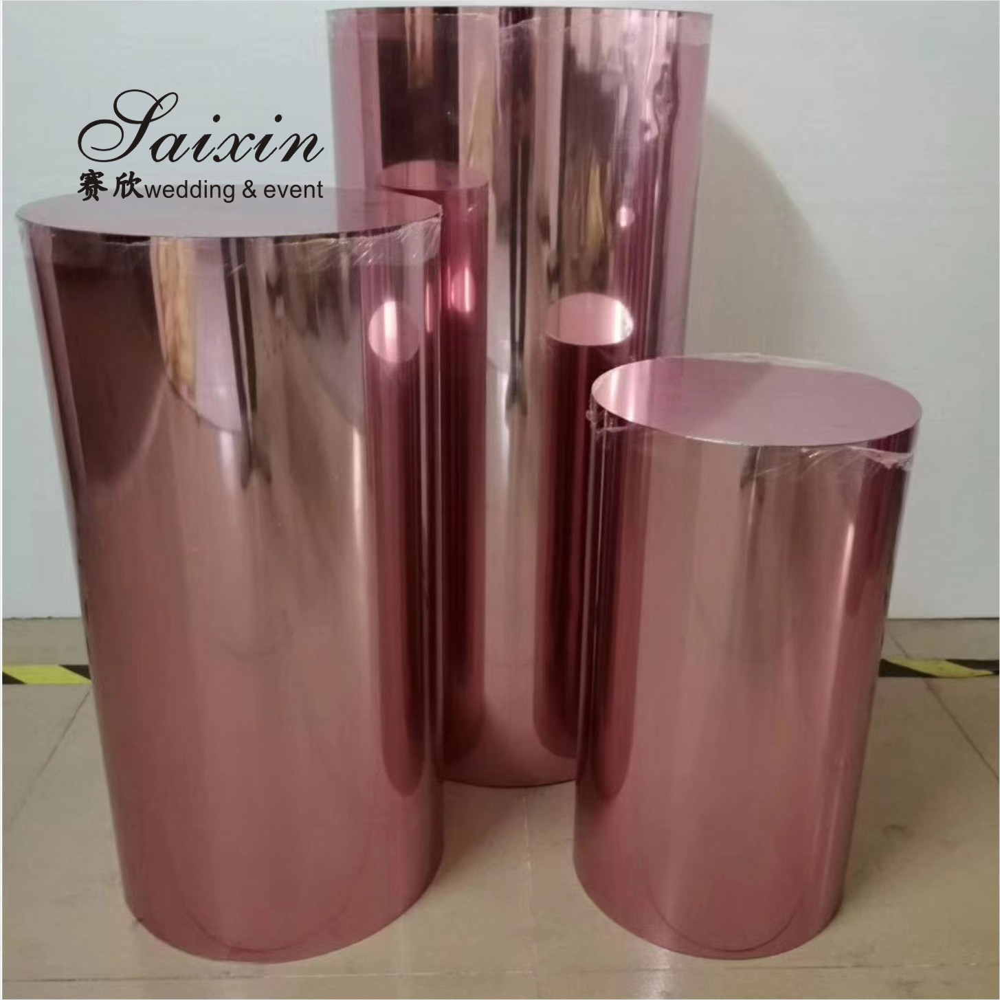 Antique Decoration Backdrop With Artificial Flowers Square Mirrored Pedestal Stand 120cm