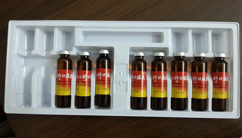Plastic tray for health care products, blister