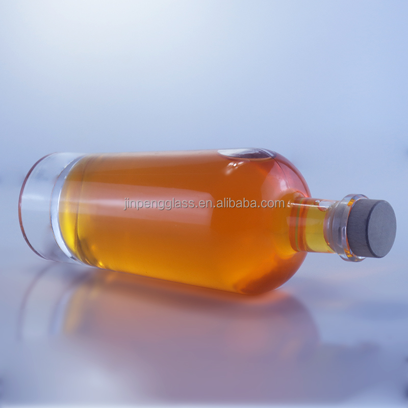 750ml Glass Liquor Bottle with Cork Stopper and Custom Cap Body Material Glass
