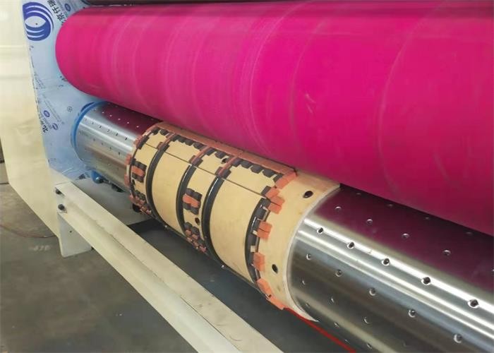 Automatic Rotary Industrial Die Cutting Machine For Carton Corrugated Cardboard High Speed