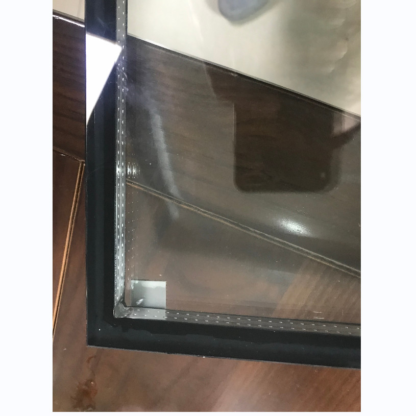 Extra Clear Low Iron Glass Double Glazing Curved For Shopping Mall Facade