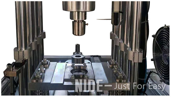 Electric-Pneumatic-servo-automatic-rotor-shaft-pressing-machine-92