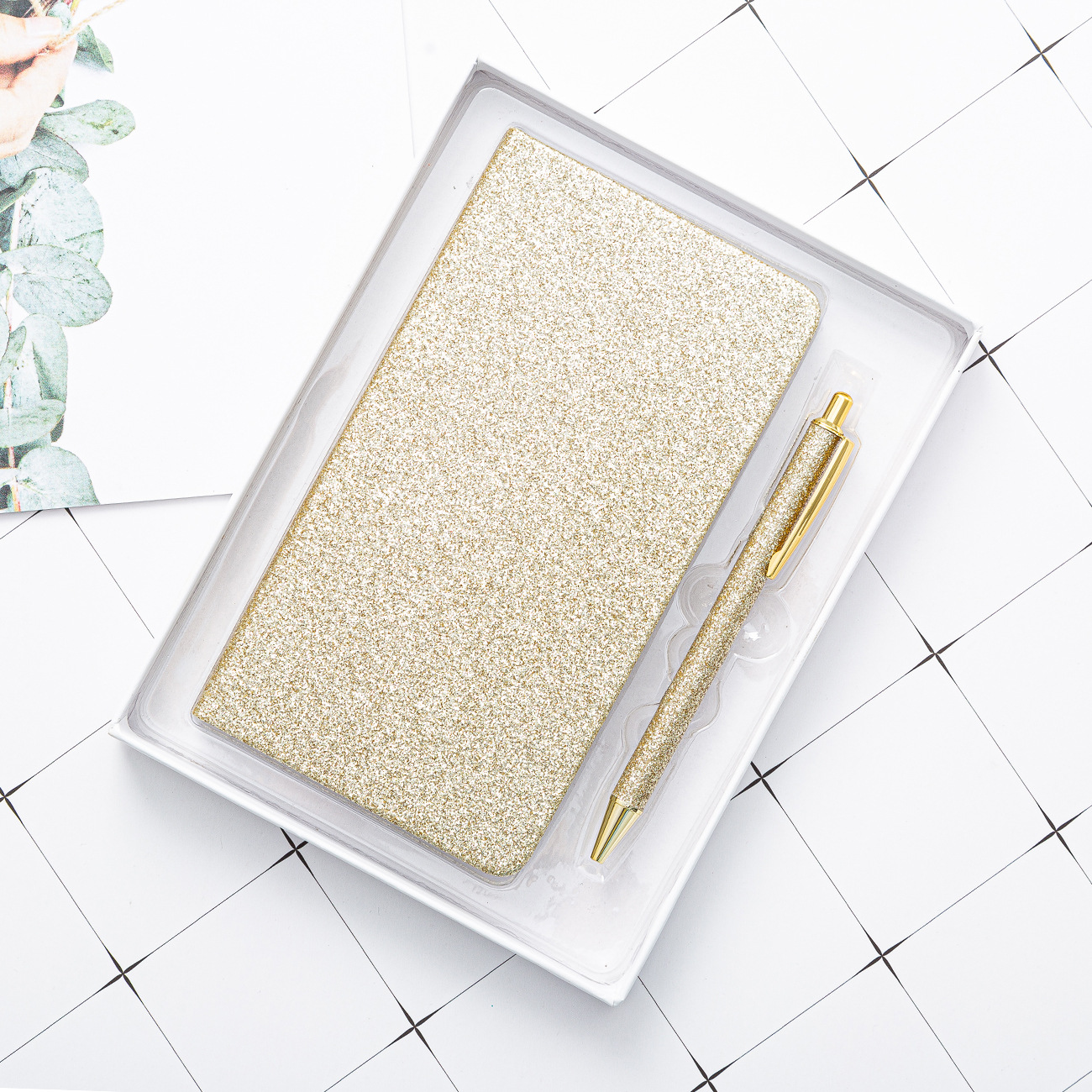 Daily Weekly Monthly Planner A6 Glitter Cover Notebook With Pen Set for Custom Girls Gift