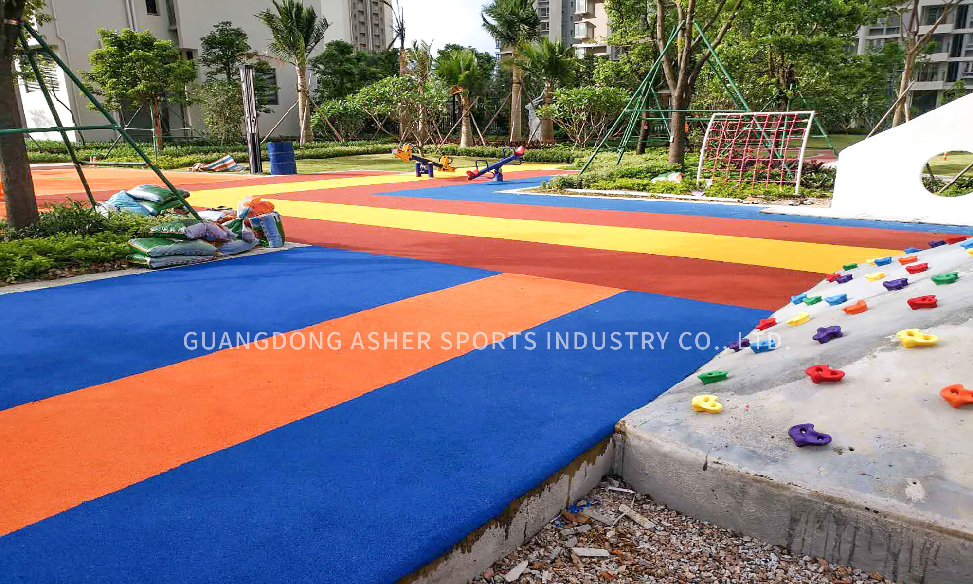 Flexibile Synthetic EPDM Rubber Running Track 15mm Thickness Flooring Type