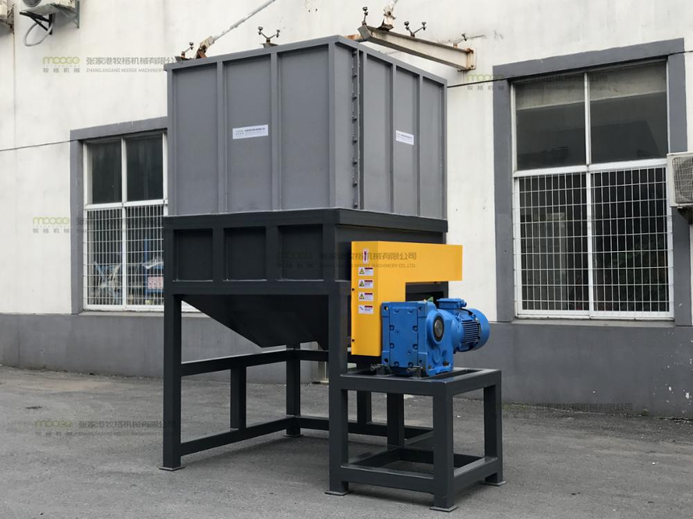 PET Recycling Plastic Bottle Baler Machine Breaker Bale Opener