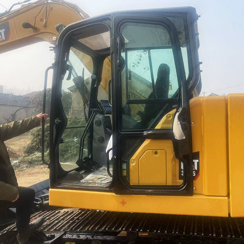 Used Caterpillar 307.5 Crawler Excavator 37kw Rated Power 0.3m³ Bucket Capacity in stock