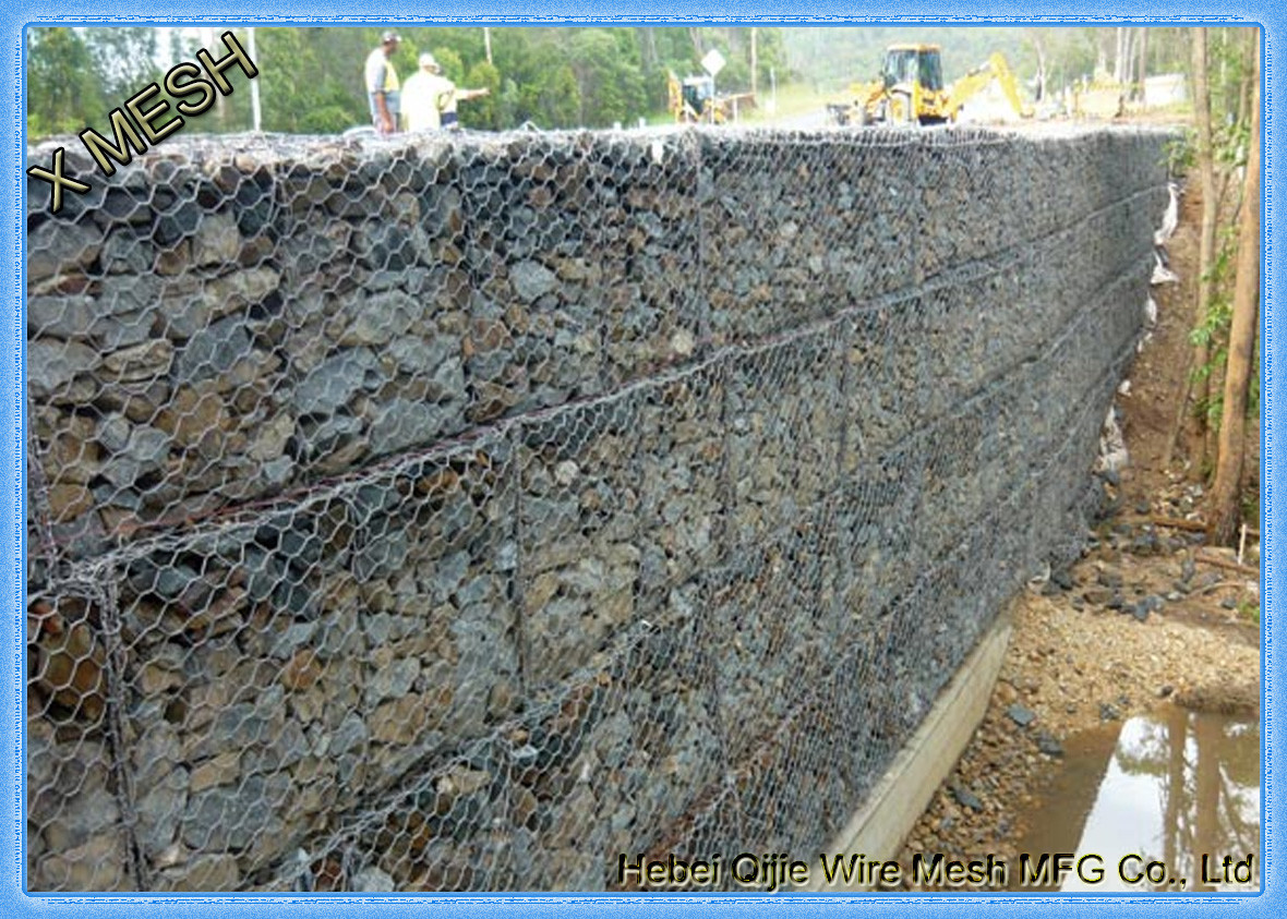 Double Twisted Gabion Wire Mesh Panels Heavy Zinc Coating Erosion Control