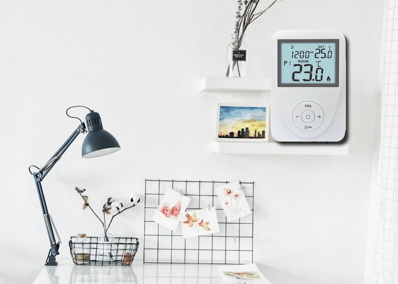 HVAC System 7 Day Programmable Thermostat Switching Sensitivity Adjustable