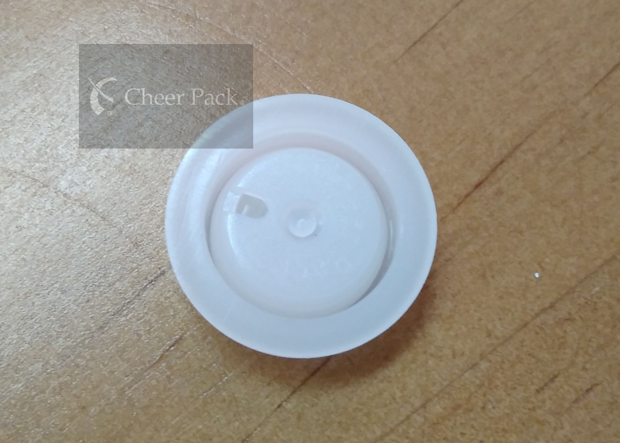 Polyethylene One Way Degassing Valve 5.7 Millimeter Height Free Sample