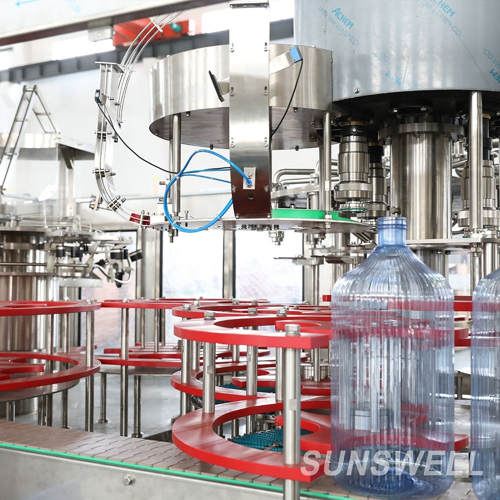 4000BPH Automatic Bottle Drinking Water Filling Machine Line 3l - 5l
