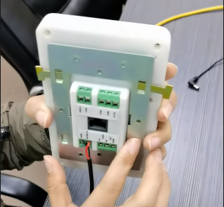 Android POE 5 Inch Tablet With NFC Reader And PS For Time Attendance