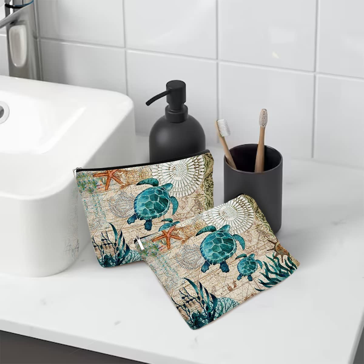 Smooth Soft Waterproof Lighweight Sea Turtle Makeup Bag Travel Cosmetic Bag Zipper Pouch Friend Gifts Idea For Women