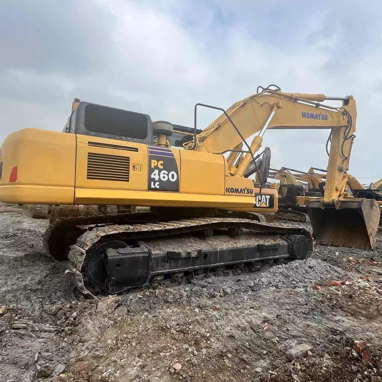 Original Komatsu PC460 Used Crawler Excavators 2.1m3 Bucket Capacity In Stock