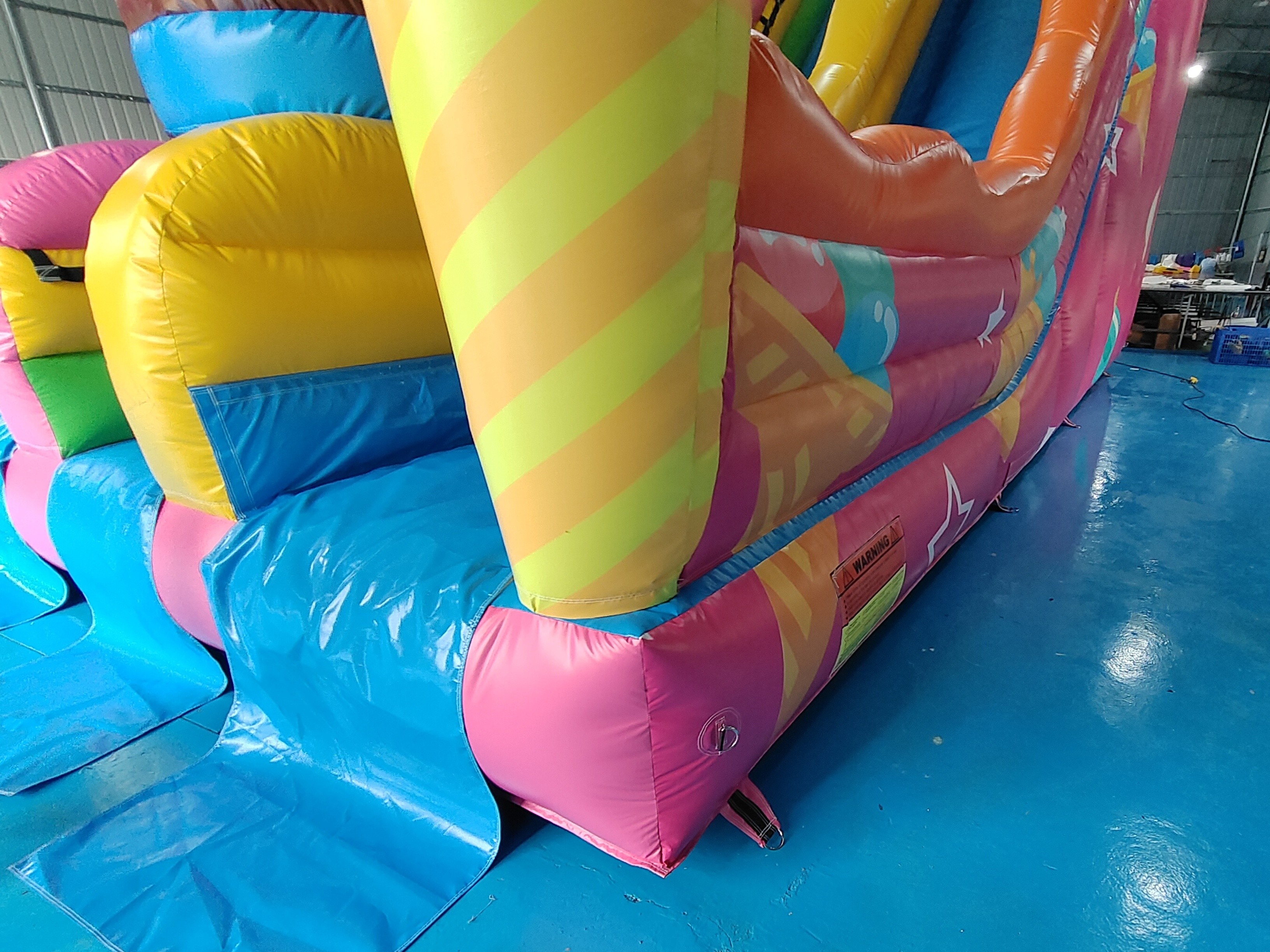 0.55mm PVC Tarpaulin Inflatable Slides Ice Cream Cupcake Cartoon Inflatable Dry Slide High Slide For Kids And Adults