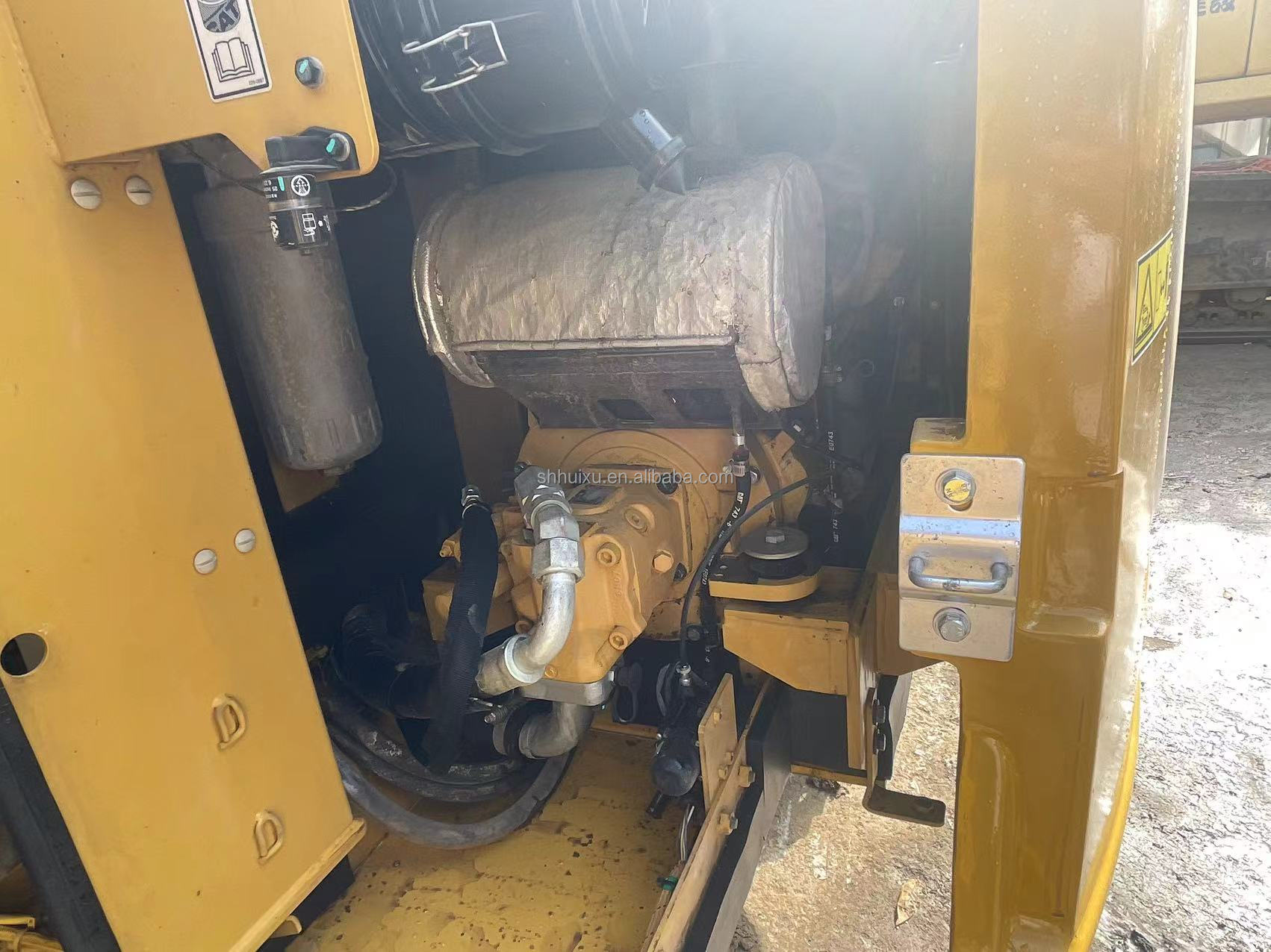 Used excavators CAT 305.5E cheap price used digger 5T CAT305.5 spots /construction machinery CAT305.5 5T secondhand excavator