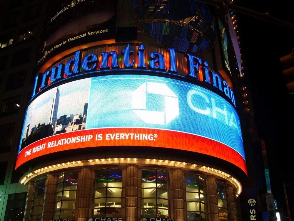 Curve Led Outdoor Advertising Screens Full Color P4.81 High Refresh Rate indoor full color led display