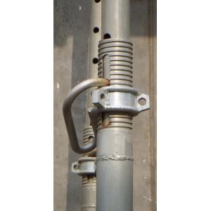 Shoring prop for table formwork. Adjustable.