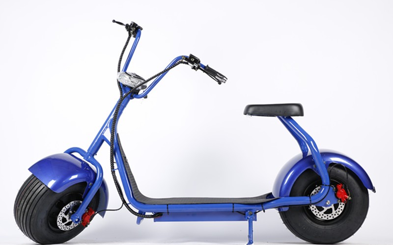 Yellow 18*9.5 Inch Tire Size 1000W Electric Scooter with Modern Style and Affordable