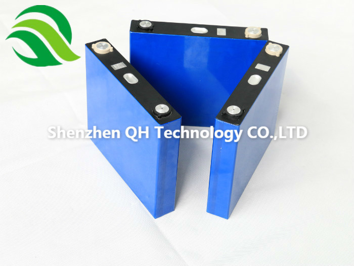 Long Service Life Solar Panel Rechargeable Battery 12V 80Amp Generators Supply