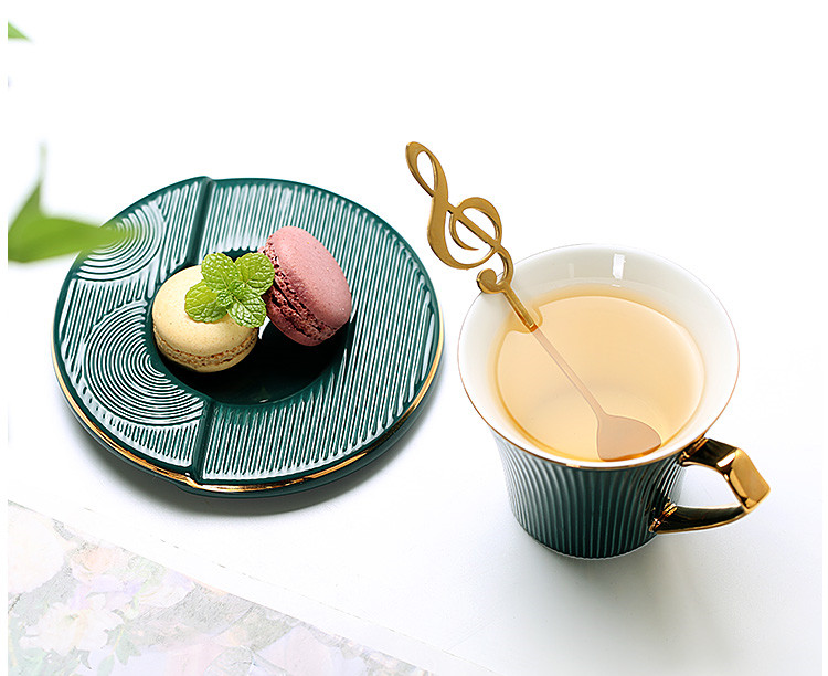 Custom Afternoon Drinkware Luxury Gold Plated Ceramic Cup with Saucer Wholesale Modern Irregular Coffee Tea Cups