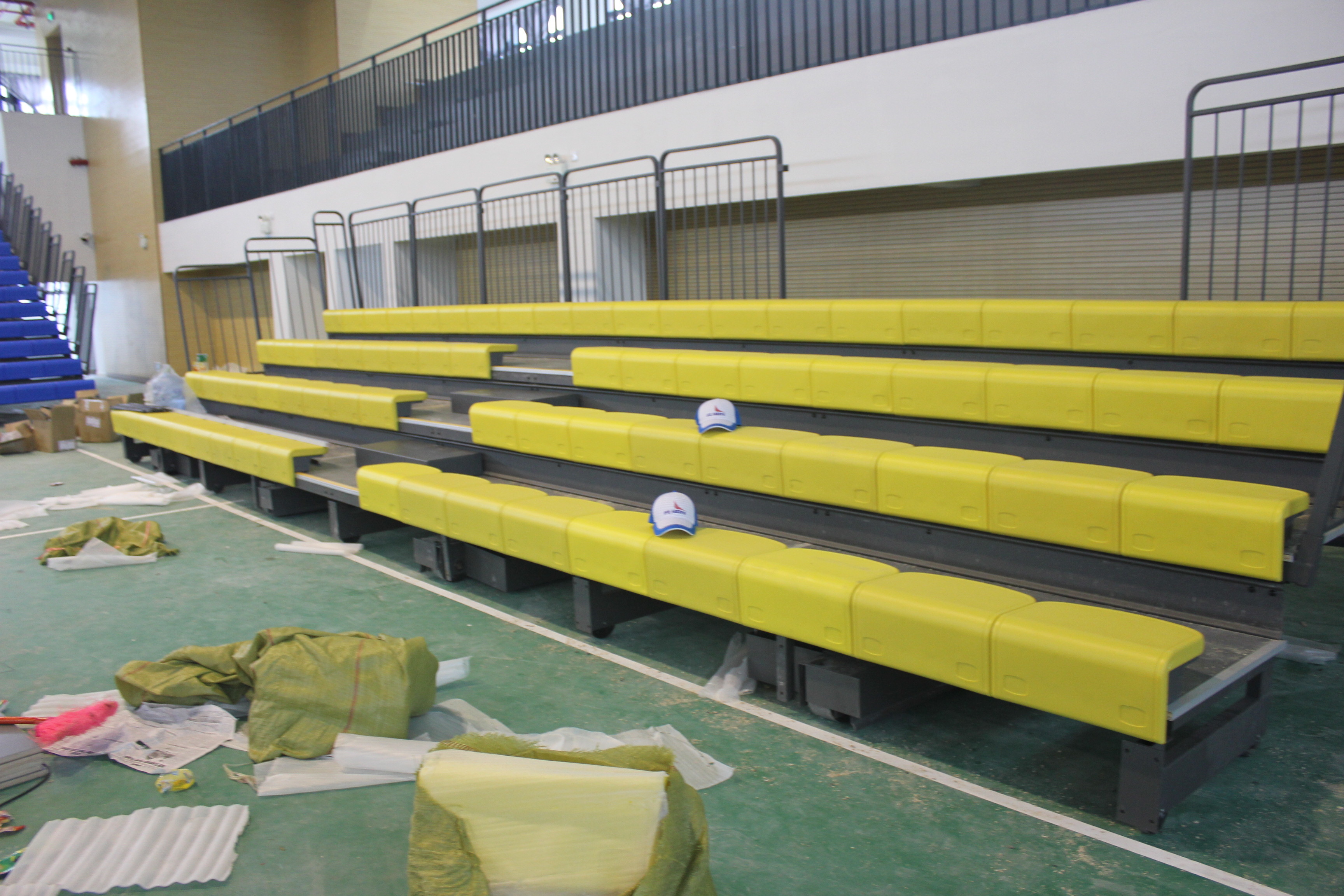 Customized Retractable Bleacher Seating Straight Or Curved Configuration And Length