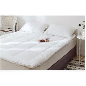 China Luxurious White Cotton Thick Mattress Topper Organic Waterproof Mattress Protector With Elasticized Corners on sale