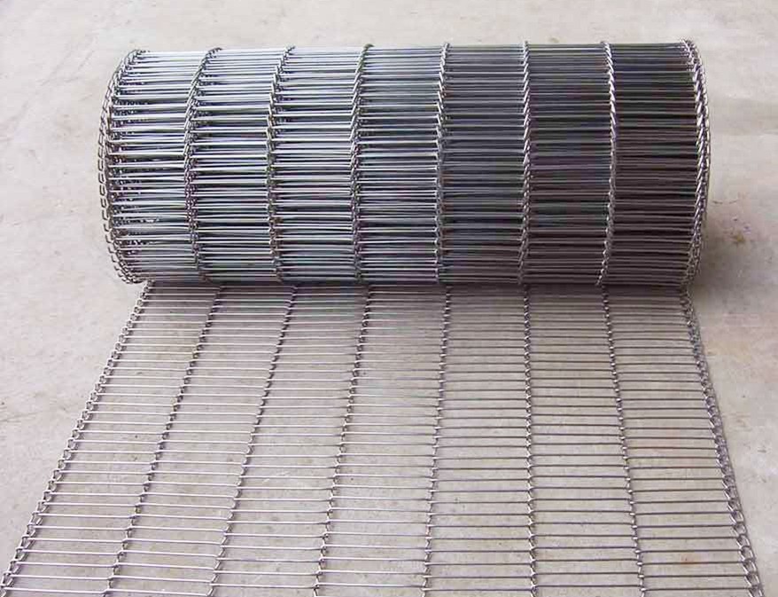 SS304 SS316 Flat Mesh Type Conveyor Belt Wire For Chocolate Biscuit Conveying