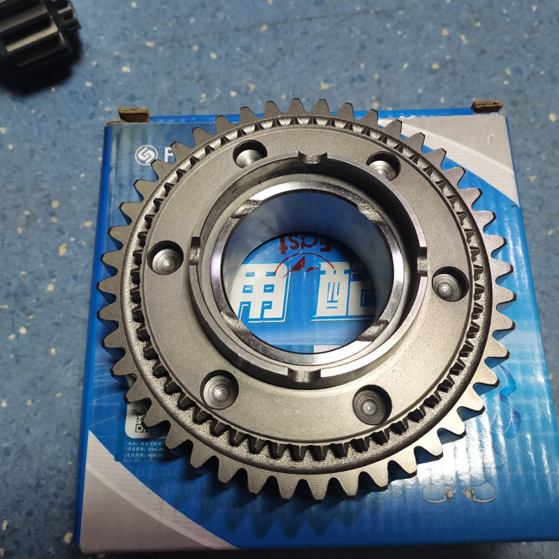 JS180-1707030 Sub Box Drive Gear Transmission Parts for Heavy Truck Shaanxi Shacman