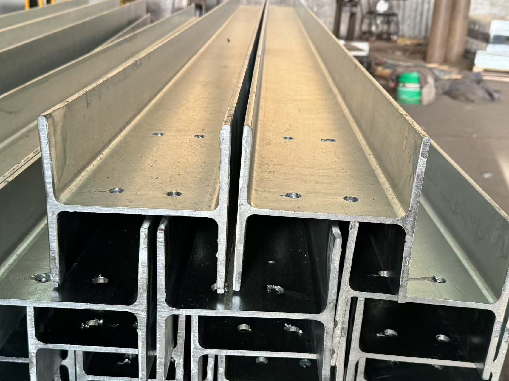 Hot Dip Galvanized H Section Steel Anti Rust High Performance Structural H Beam