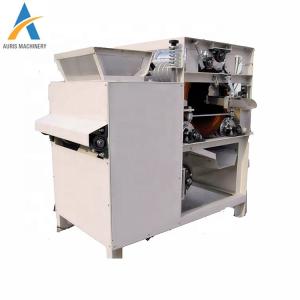 Electric Soybean Peeling Machine 200kg/H Wet Peanut Saparating Machine