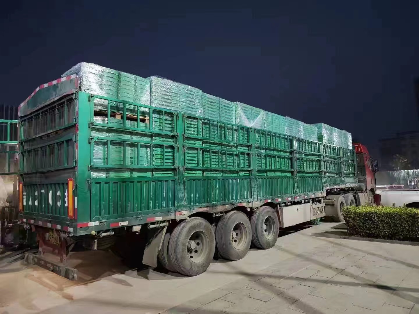 Collapsible Vented Storage Crate 600x400x300mm PP for Transportation and Supermarket