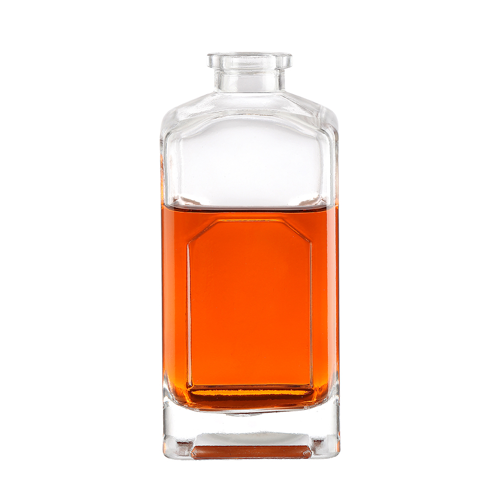 Whisky Vodka Rum Spirits Glass Bottle with Screw Cap and Decal Surface in 700ml Size