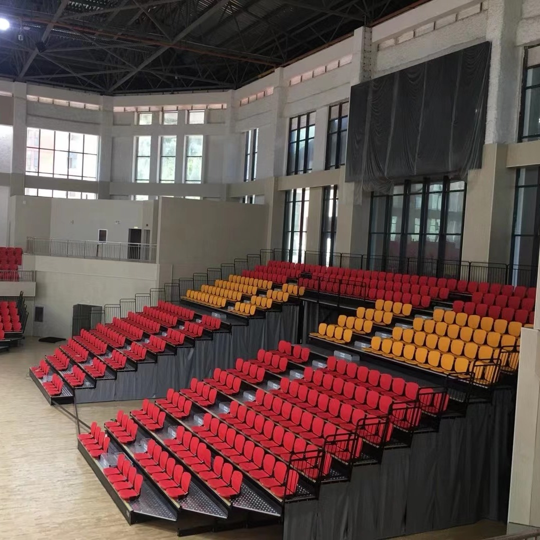 Convenient And Comfortable Retractable Bleachers Seating For 200 - 500 People