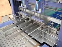 Semi-Auto Shrink Packaging Equipment 0.4stere/min For Bottled Water