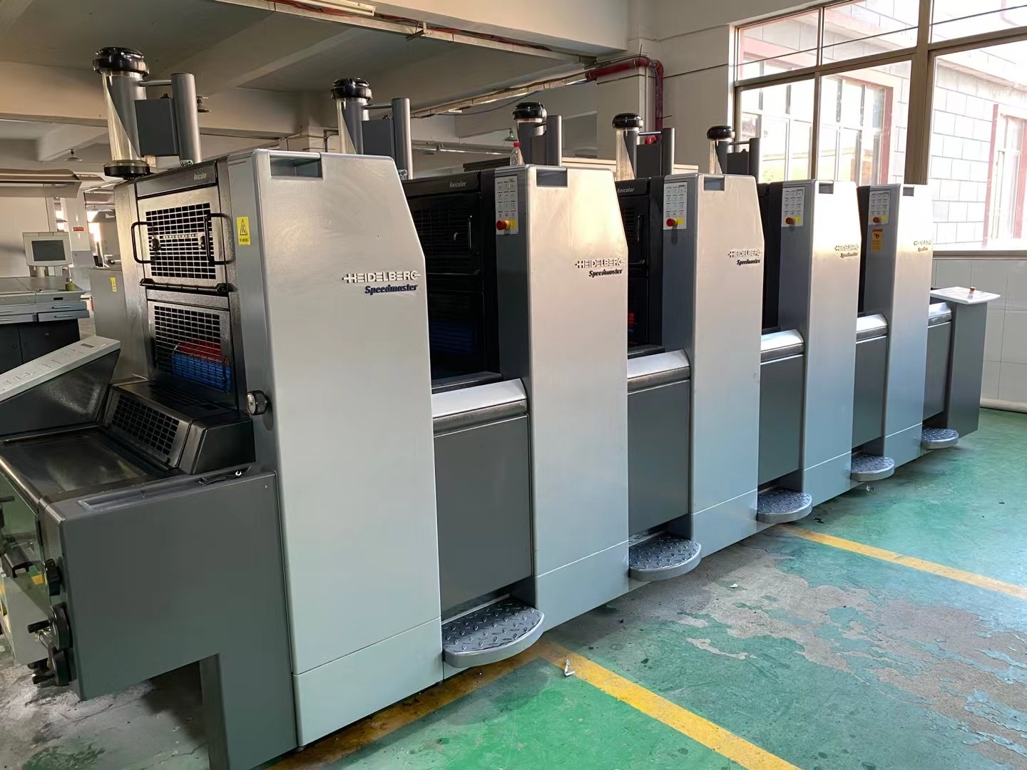 Easy Operation Features Secondhand 4 Color Heidelberg Printing Press Germany Band 100000 KG Capacity