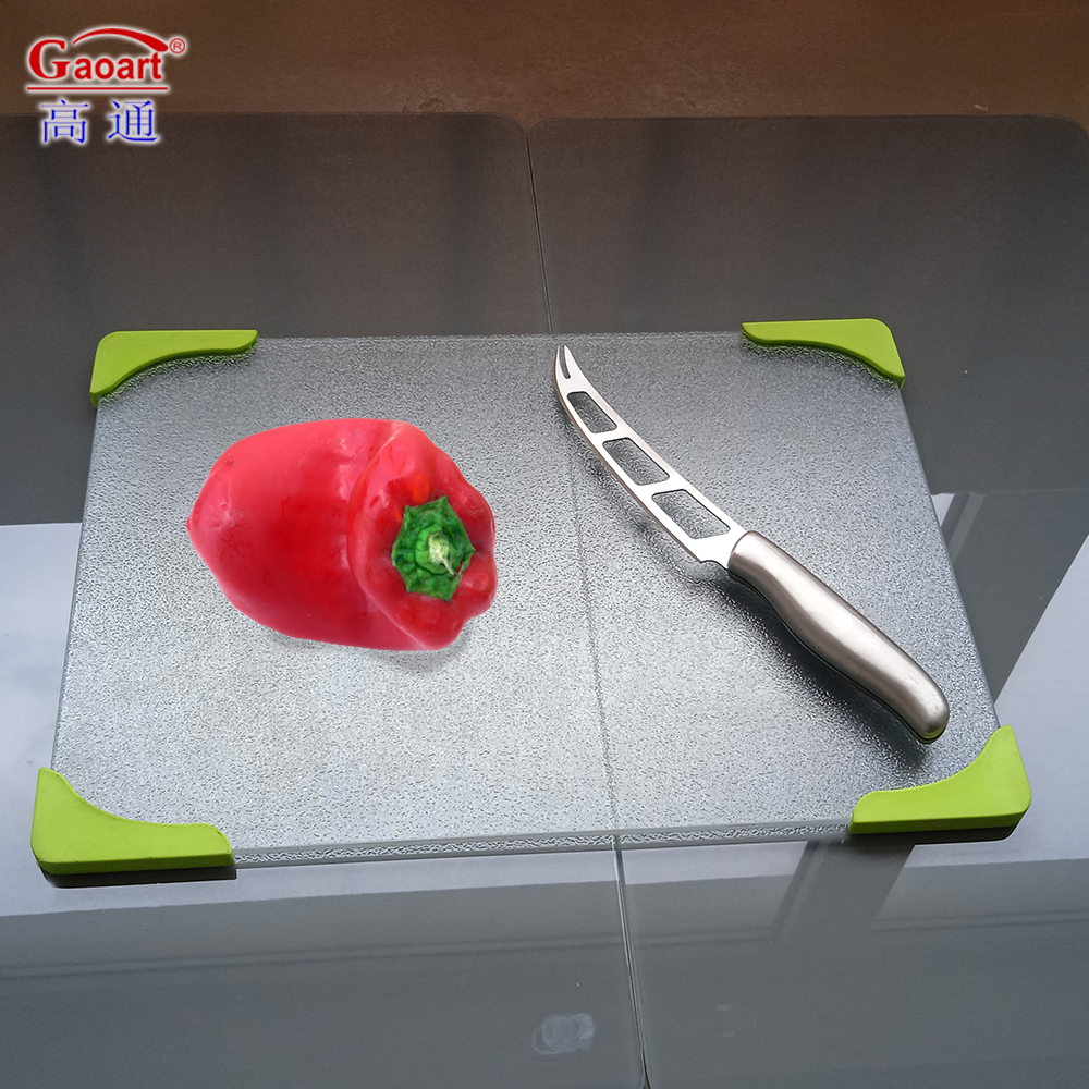 All-Season Placemat Function Kitchen Glass Cutting Board with 4Pcs Corners Tempered Design