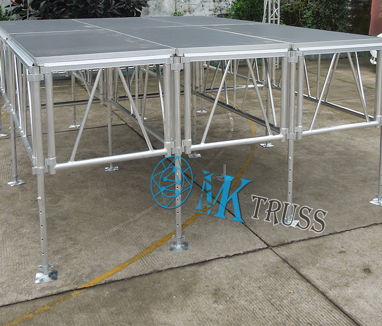 4'x8' Adjustable Event Stage Platform with Aluminum Stage Assembly and 18mm Plywood