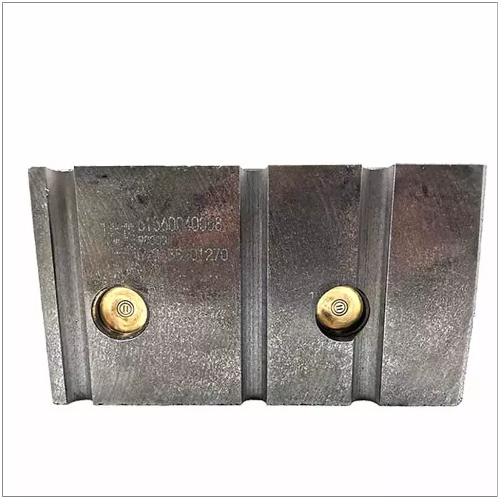 OE 612600040282 61560040058 sinotruk HOWO SHACMAN weichai Truck diesel engine cylinder head with ISO9001 certification