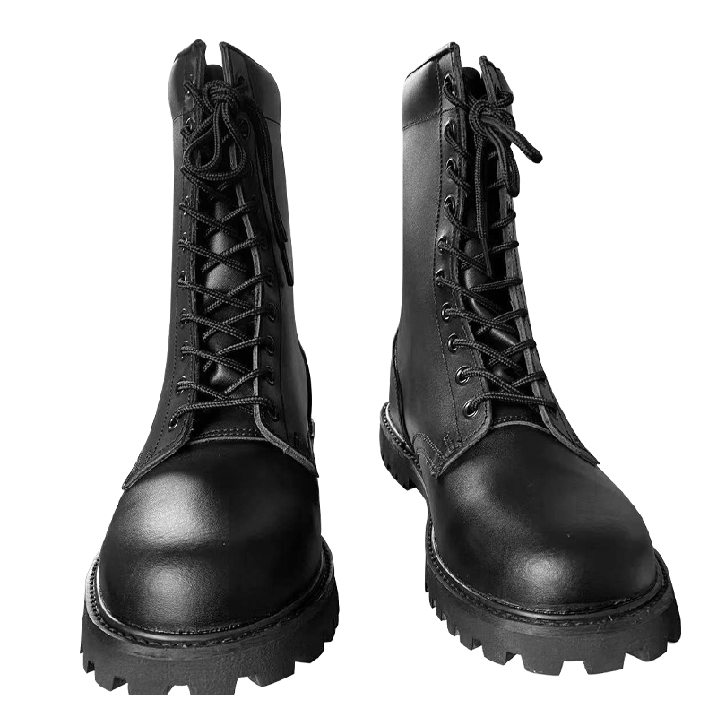 Functional and Practical Anti-slip Leather Boots for Outdoor Activities in Autumn