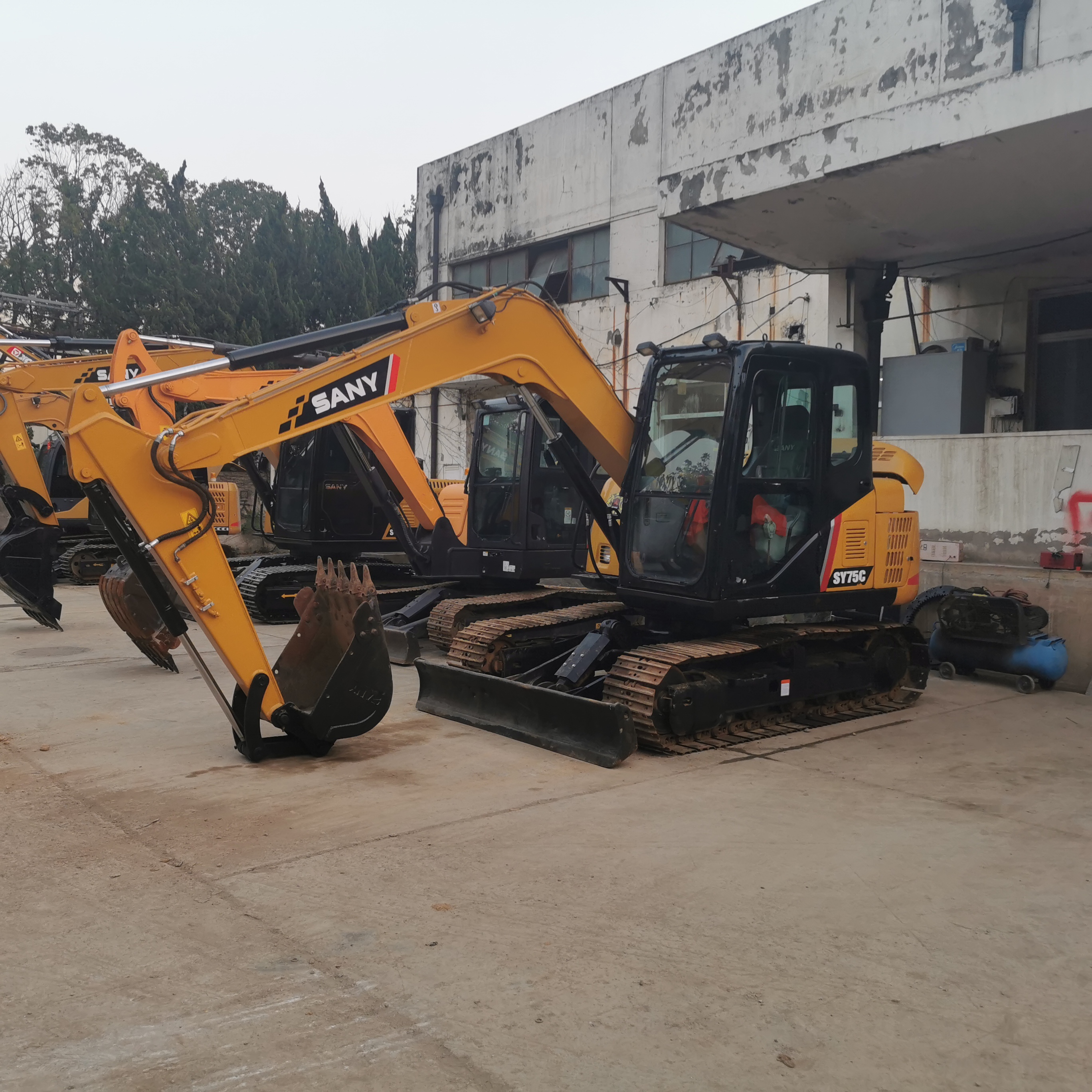 7280 KG Used Mini Sany SY75-8 Hydraulic Crawler Excavator with 0.28 Bucket Capacity