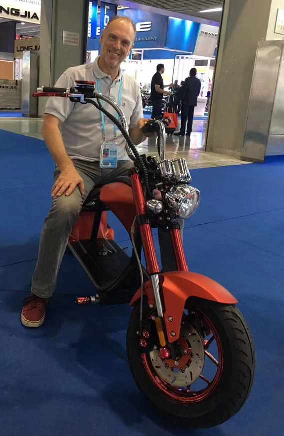 700C Wheel Portable Electric Bike Folding Non Battery Operated Bicycle