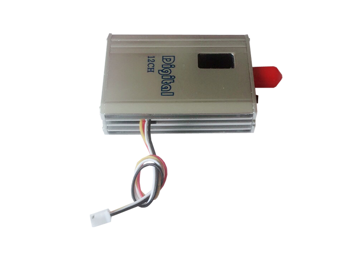2.4Ghz 8km FPV/UAV Wireless Video Transmitter 400mW Real-time Analog AV Transmitter and Receiver 12 Channels