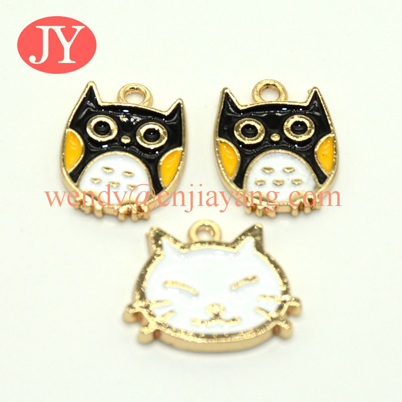 Customized metal tags for furniture and luggage case with engraved letters