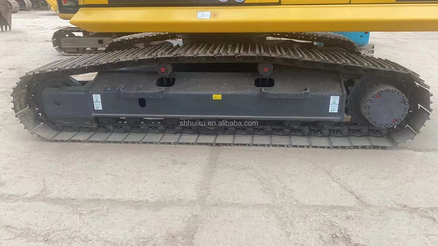 used komatsu pc200 with cheap price second hand original engine komatsu pc200 on sale