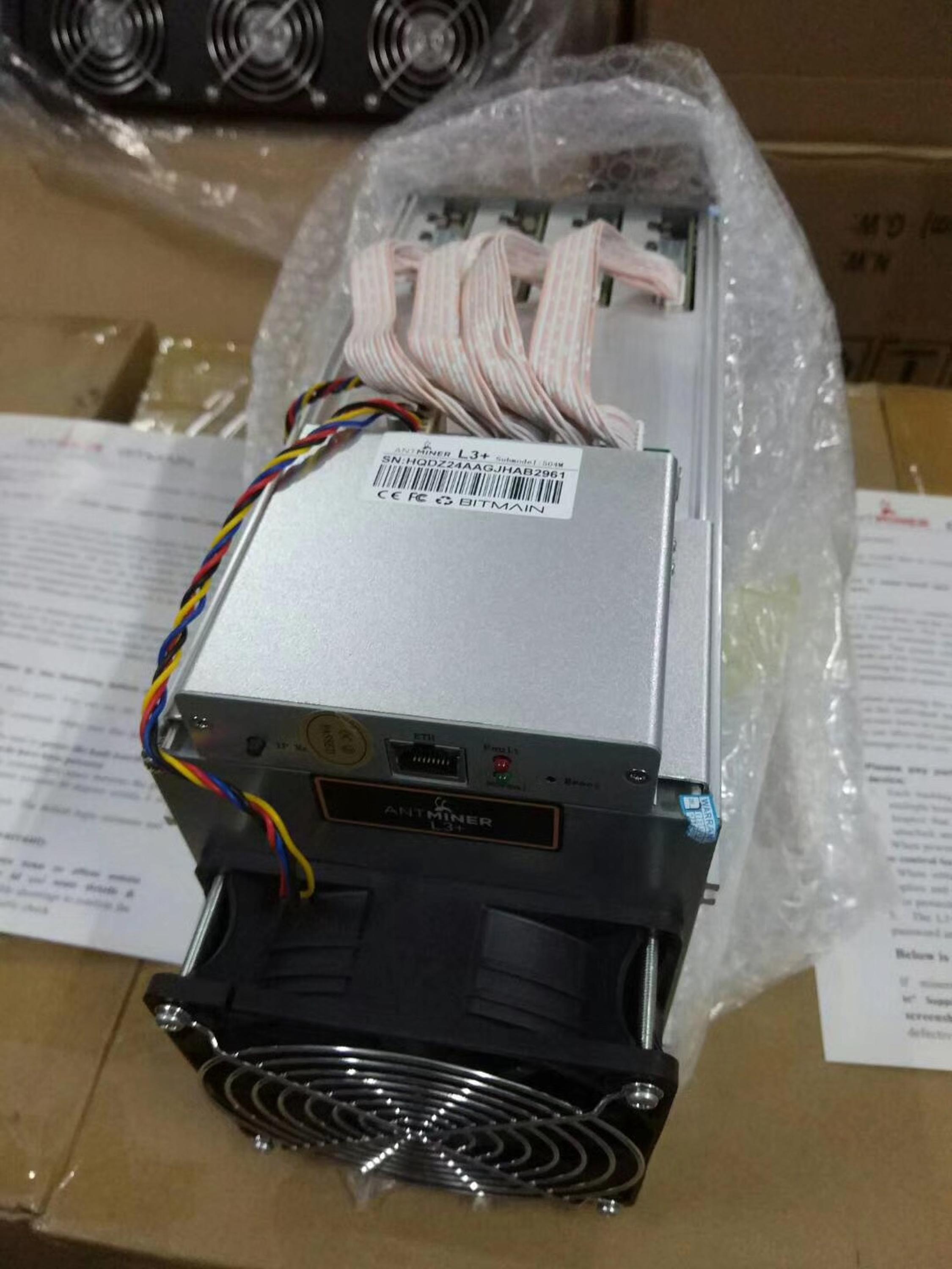 11.6V To 13.0V 1024MB Antminer L3+ 504mh 880W Litecoin Doge Miner