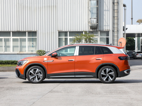 ID6 CROZZ PRO Auto Electric Cars 160km/H Auto Existing Vehicles